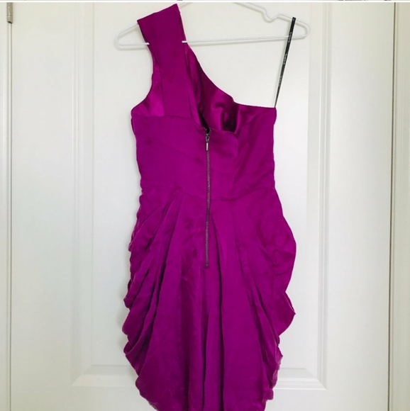 Bebe Tulip Cocktail Dres - Picture 3 of 3